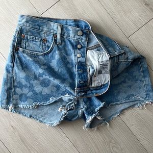 Levi’s denim shorts
